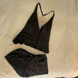 Flora Nikrooz pajamas